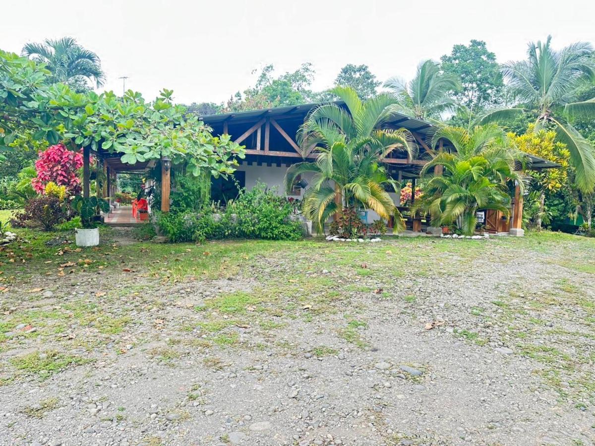 River Side Lodge Horquetas Exterior photo